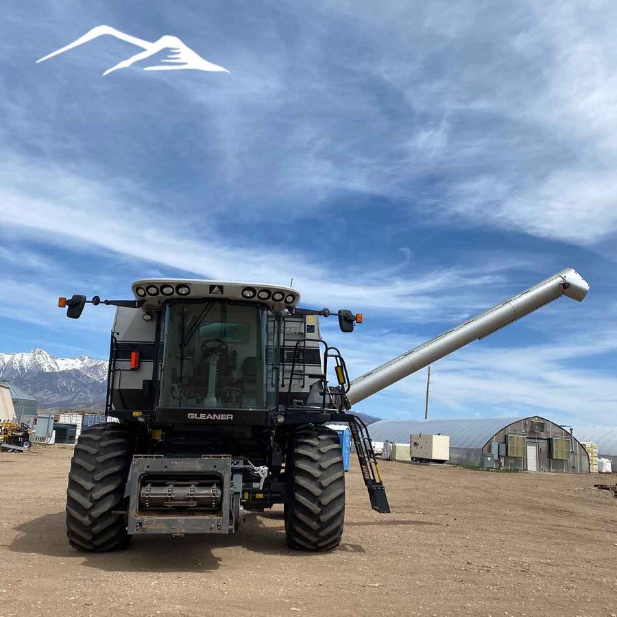2009 Gleaner R66 Combines - Image 7