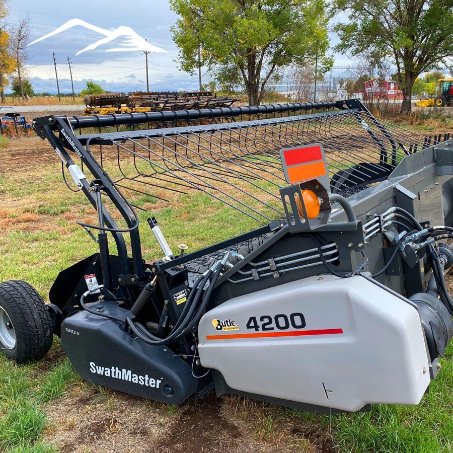 Gleaner 4200 Pickup Header