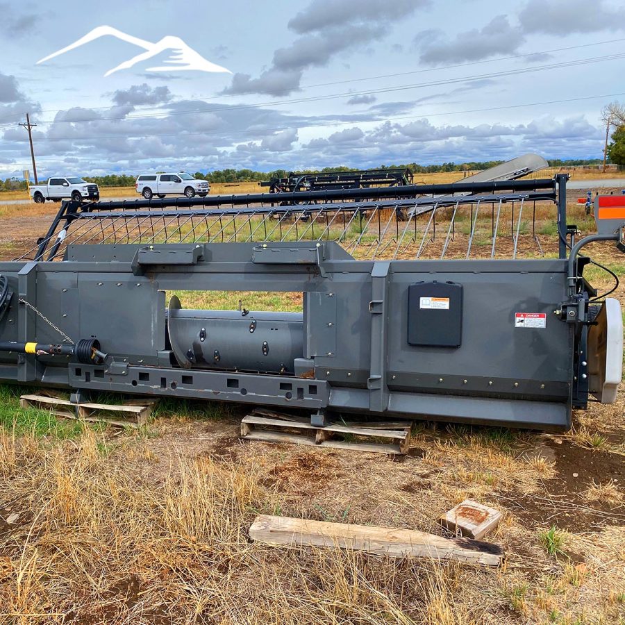 Gleaner 4200 Pickup Header - Image 3