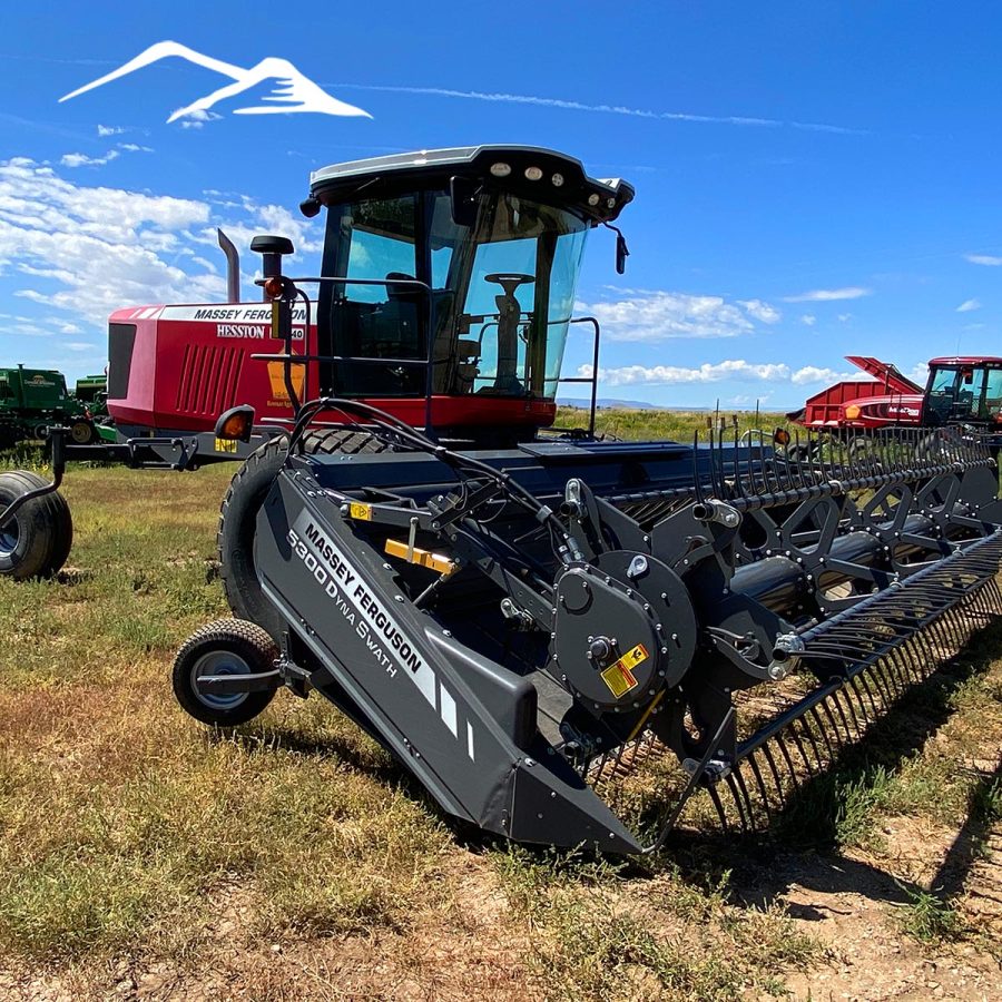Massey Ferguson Hesston WR9740