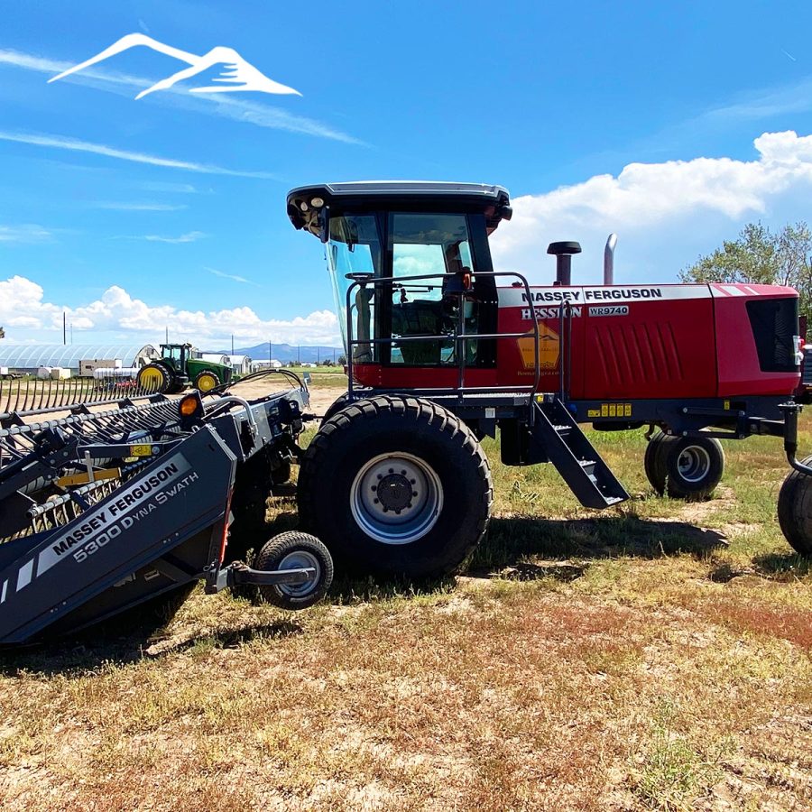 Massey Ferguson Hesston WR9740 - Image 2
